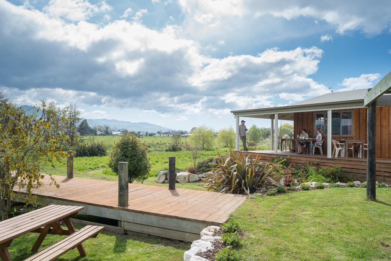 Eden'S Edge Lodge Motueka ภายนอก รูปภาพ
